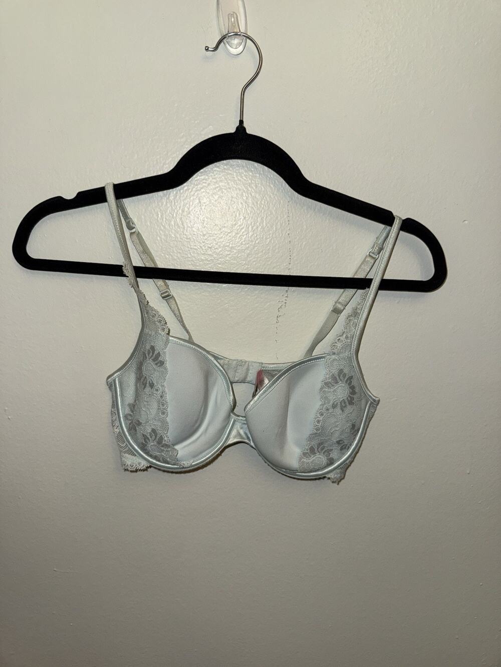 Victoria's Secret Lined Demi Bra Women's Size 34C Blue Floral Lace Soft Comfort